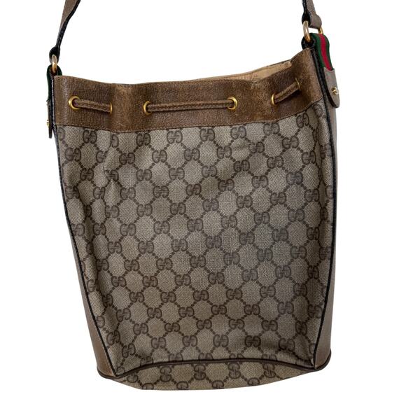 Gucci Vintage Monogram Bucket Bag. - Picture 4 of 9